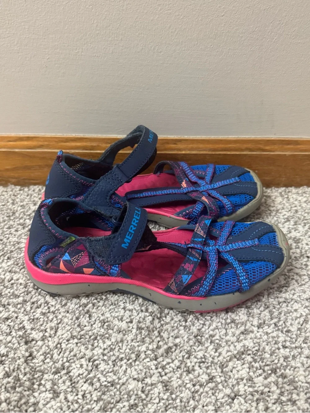 Girls Merrell Hydro Monarch Sandals Summer Beach Like New Size 13